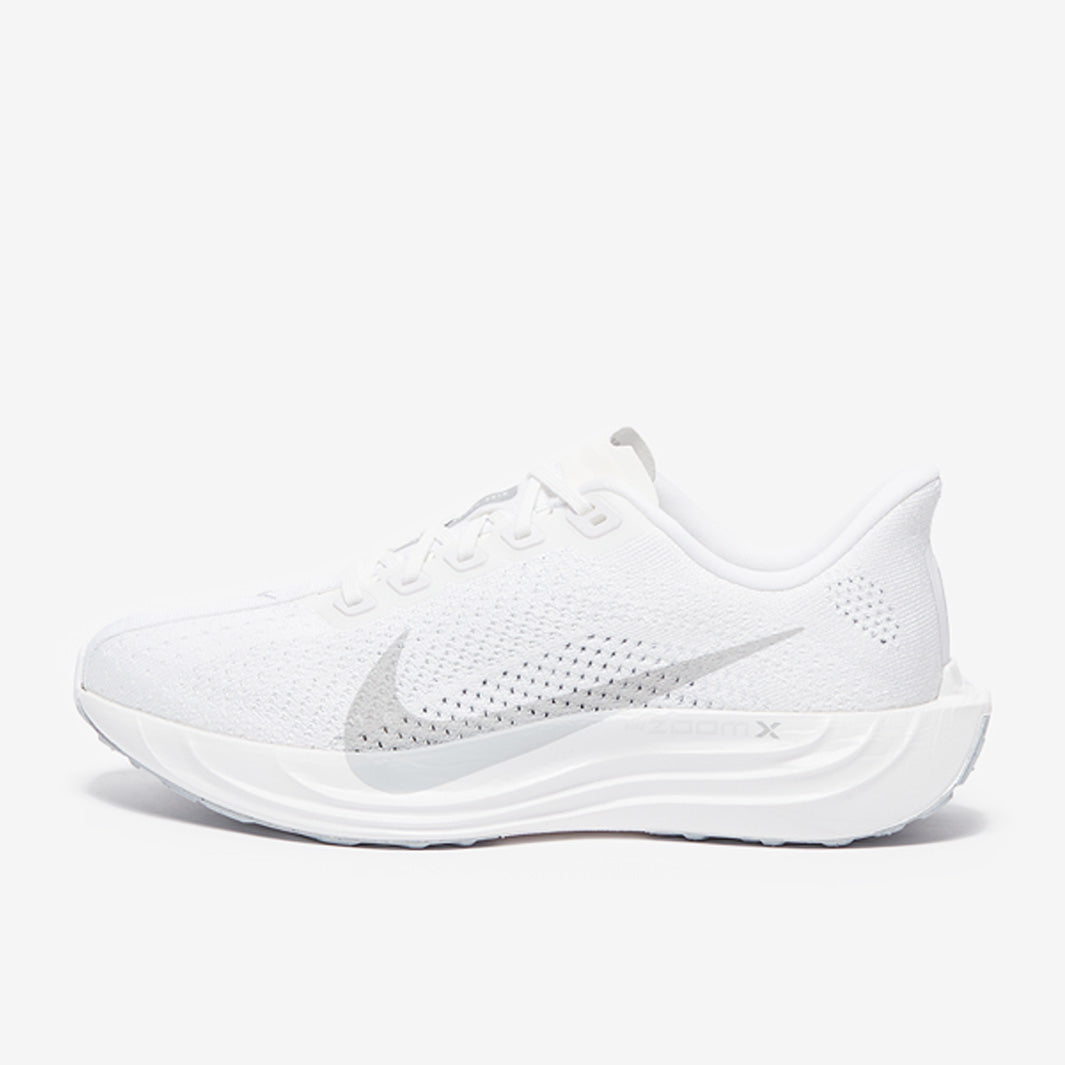Nike Womens Pegasus Plus