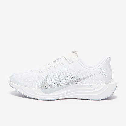 Nike Womens Pegasus Plus