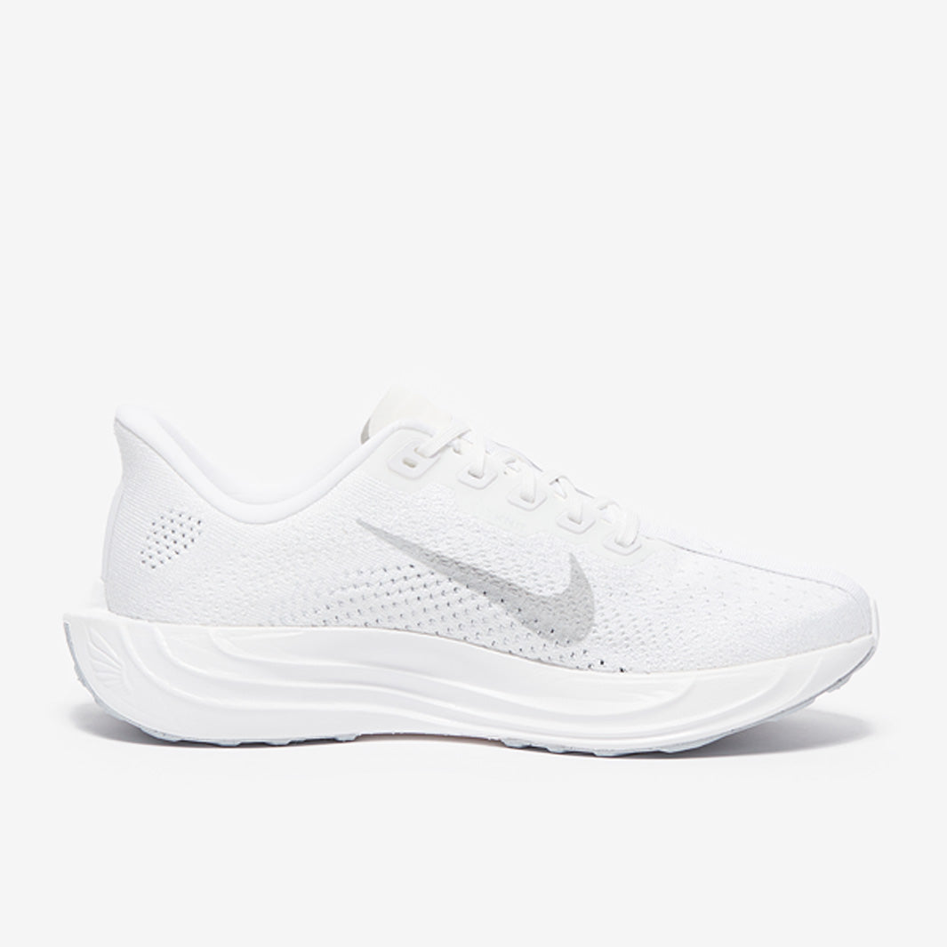 Nike Womens Pegasus Plus