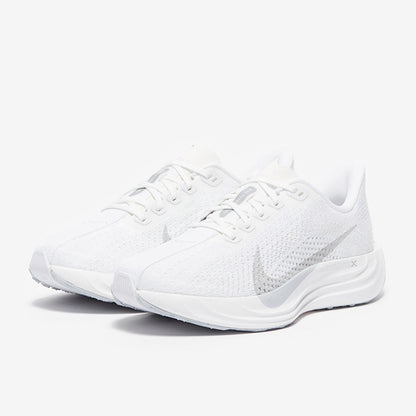 Nike Womens Pegasus Plus