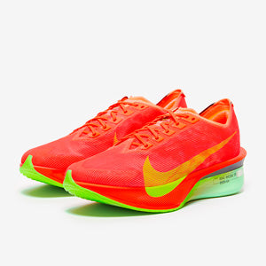 Nike Womens Vaporfly Next% 4