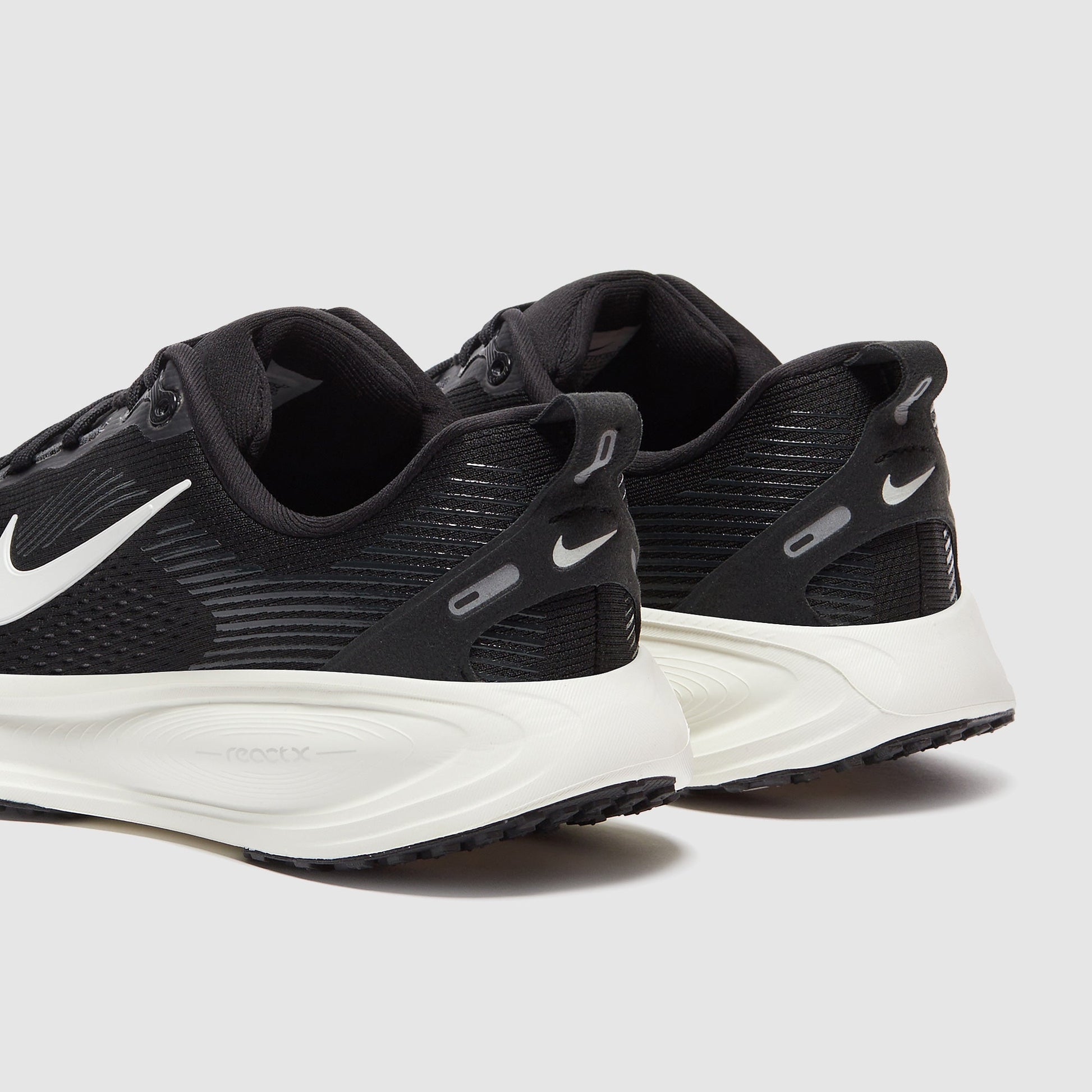 Nike Older Kids Vomero 18 (GS)