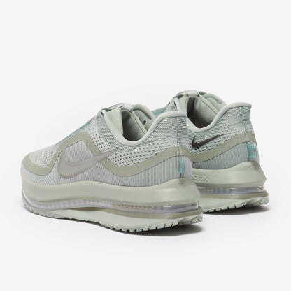 Nike Pegasus Premium