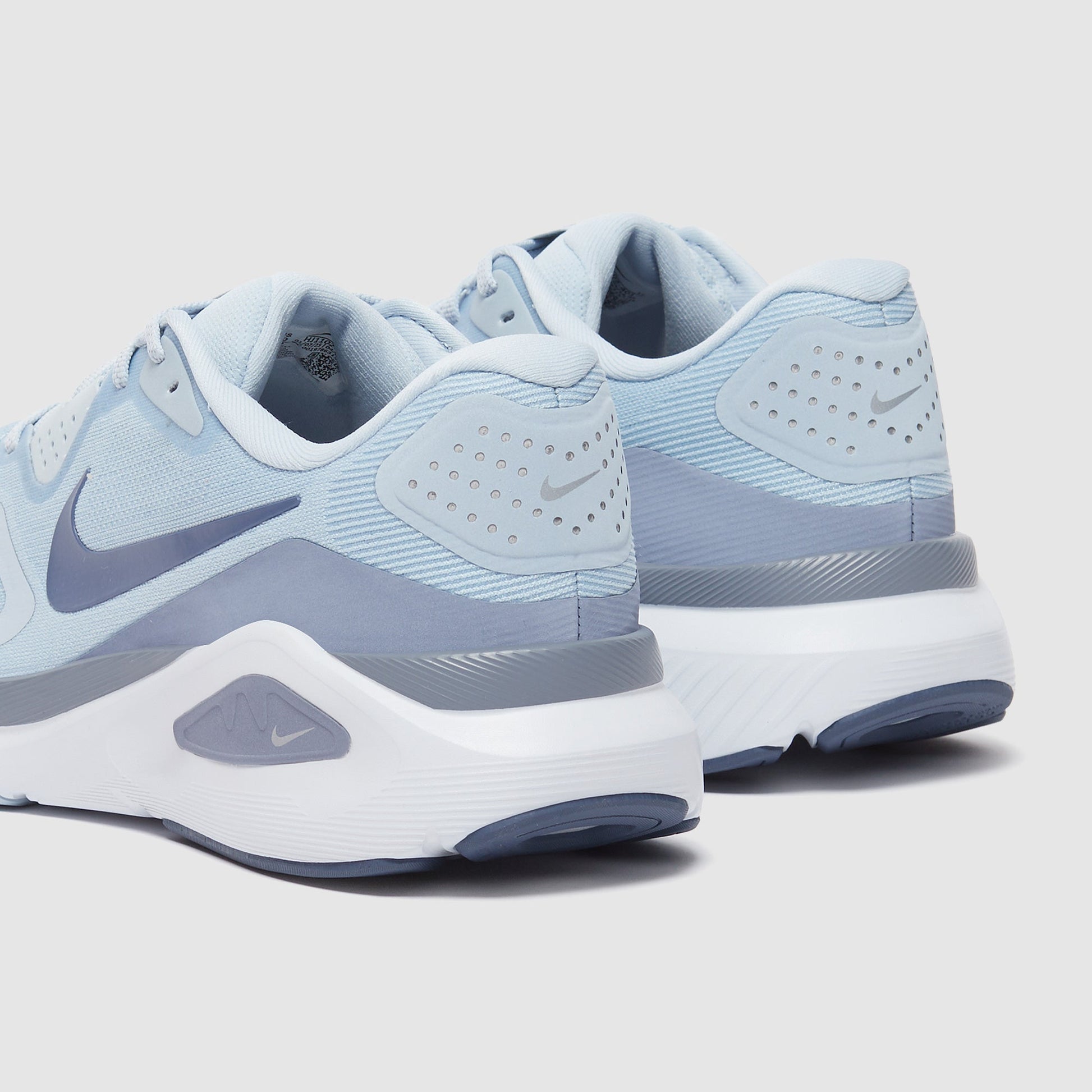Nike Structure 26
