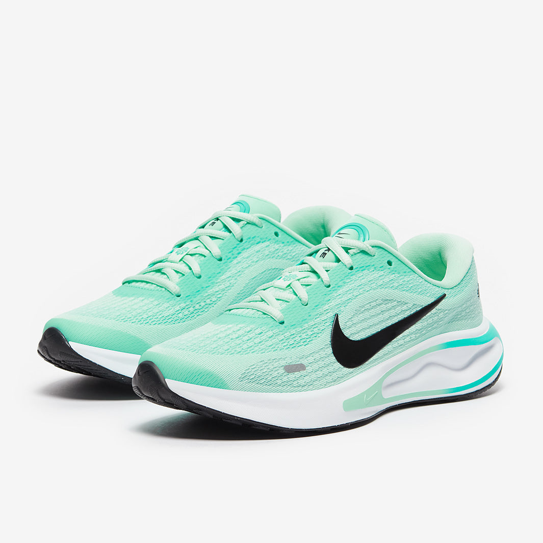 Nike Womens Journey Run