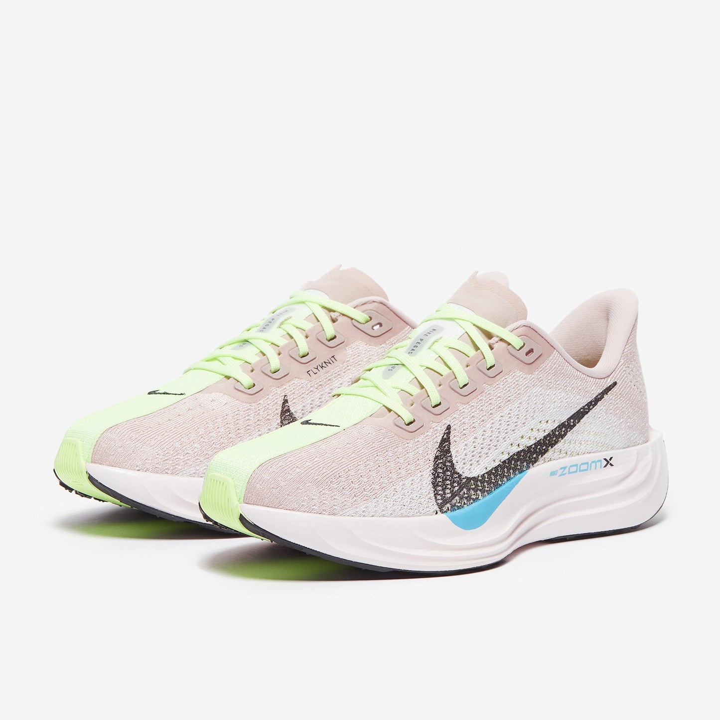 Nike Womens Pegasus Plus