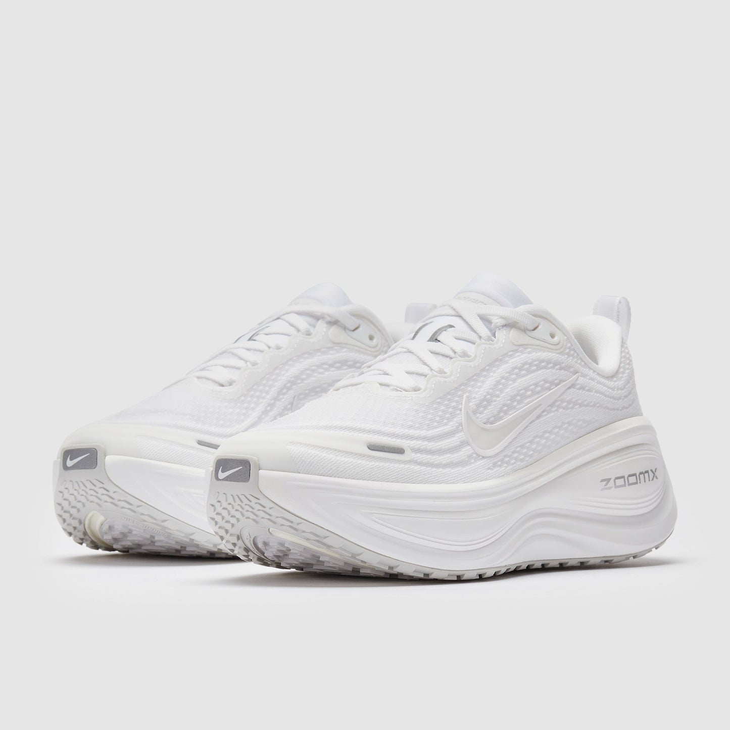 Nike Womens Vomero Plus
