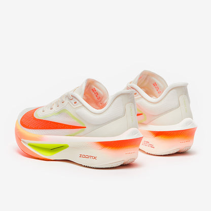 Nike Womens Zoom Fly 6