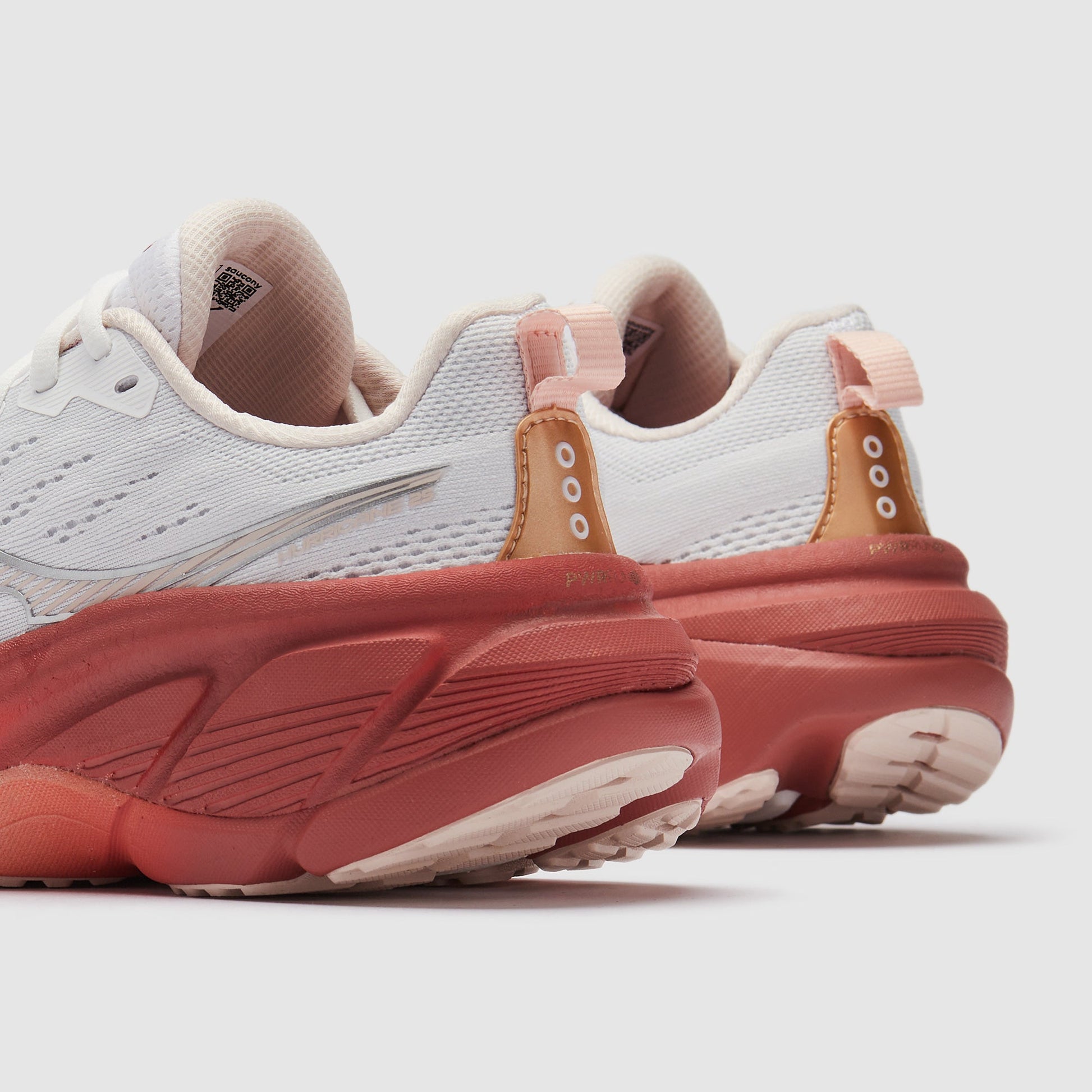 Saucony Womens Hurricane 25