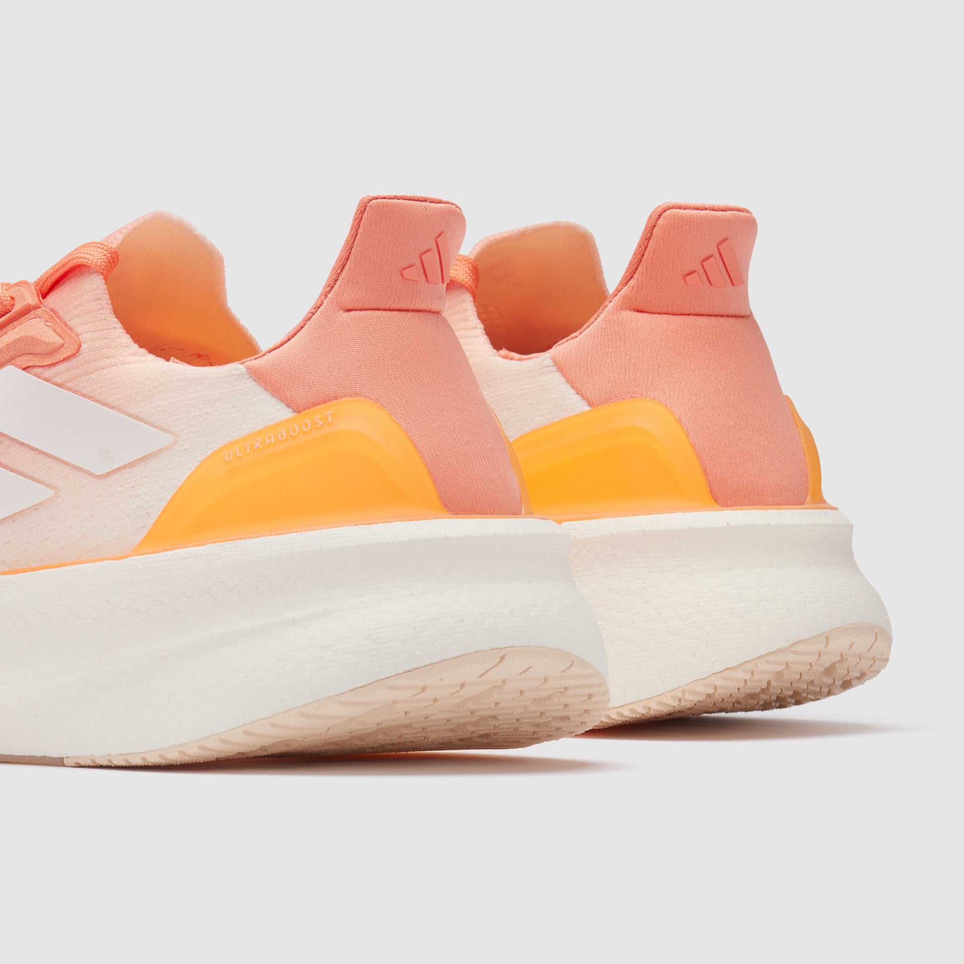 adidas Womens Ultraboost 5X