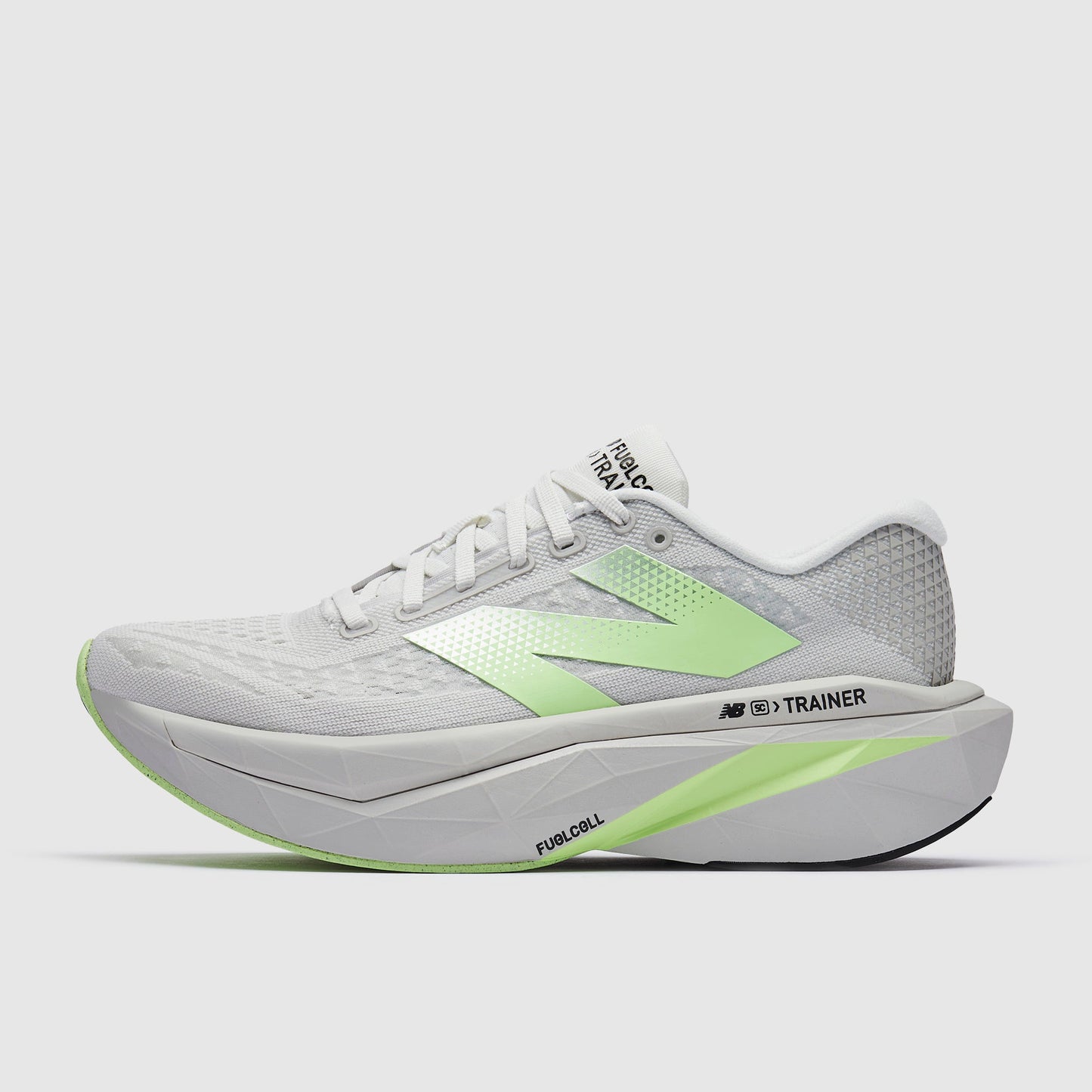 New Balance FuelCell Supercomp Trainer v3