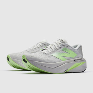 New Balance FuelCell Supercomp Trainer v3