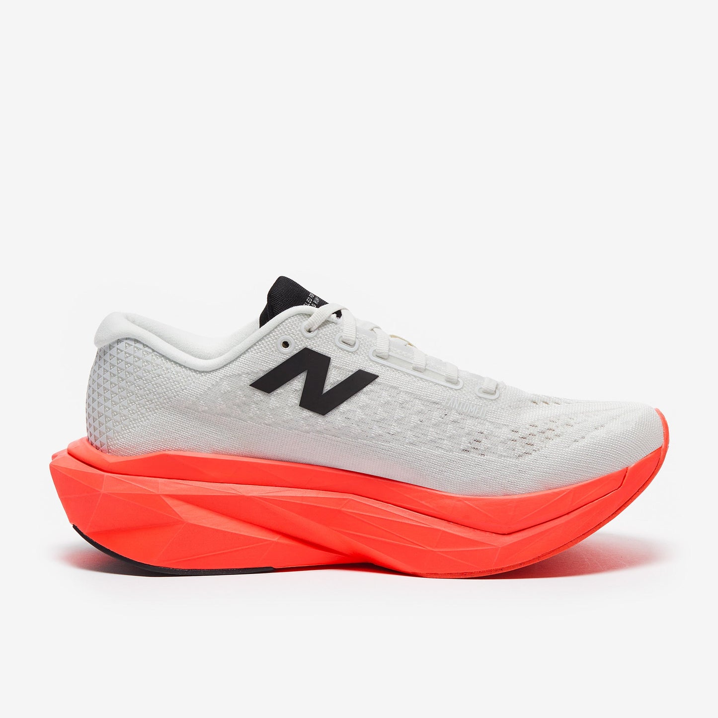 New Balance FuelCell Supercomp Trainer v3