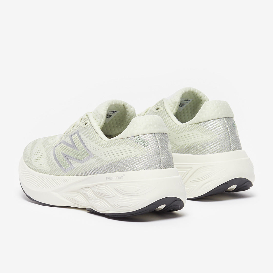 New Balance Womens 880v15