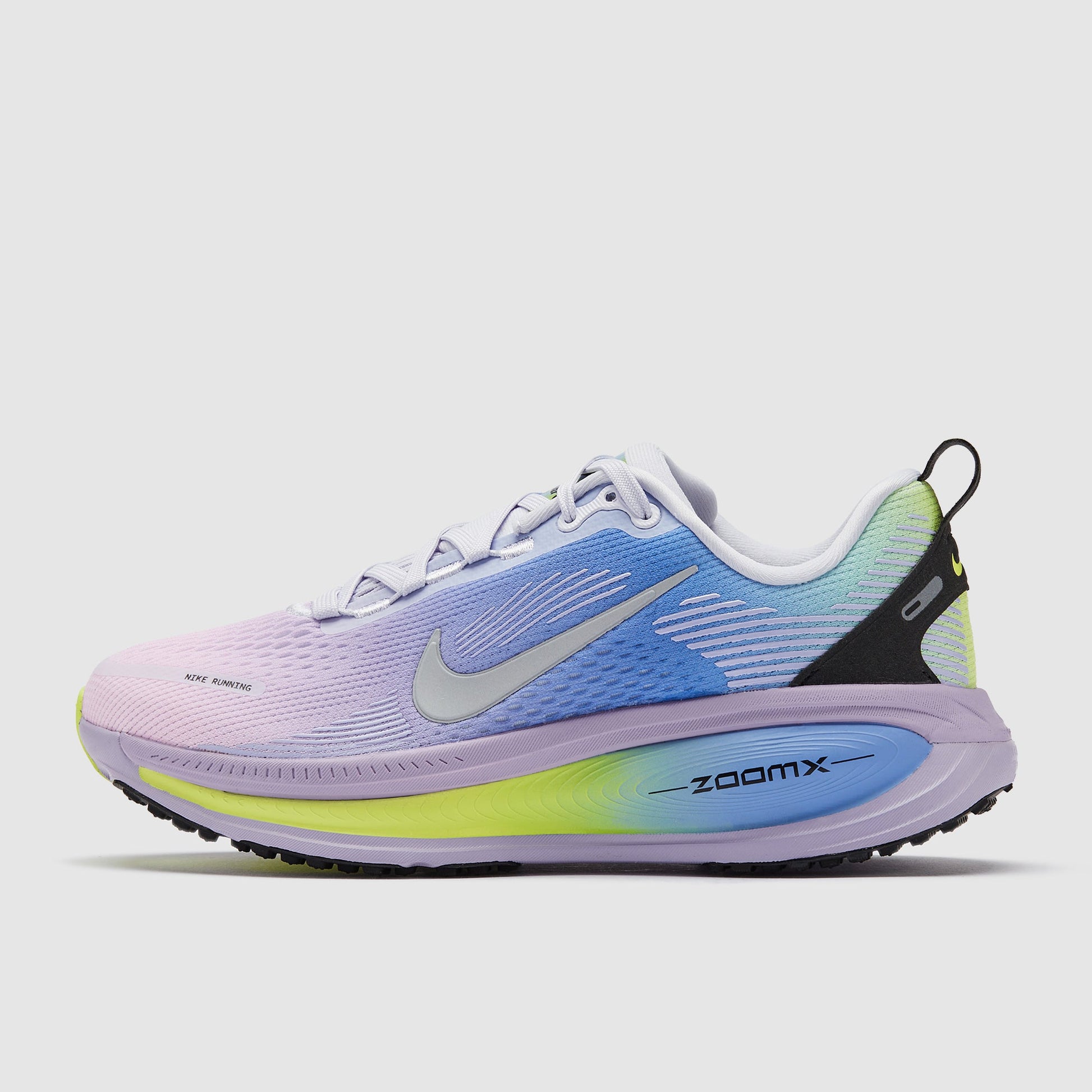 Nike Womens Vomero 18 SE