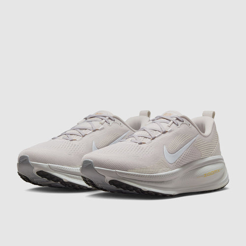 Nike Vomero 18