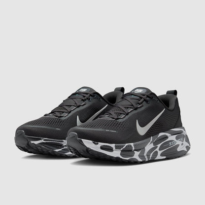 Nike Vomero 18