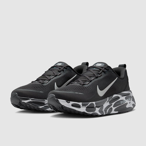 Nike Vomero 18