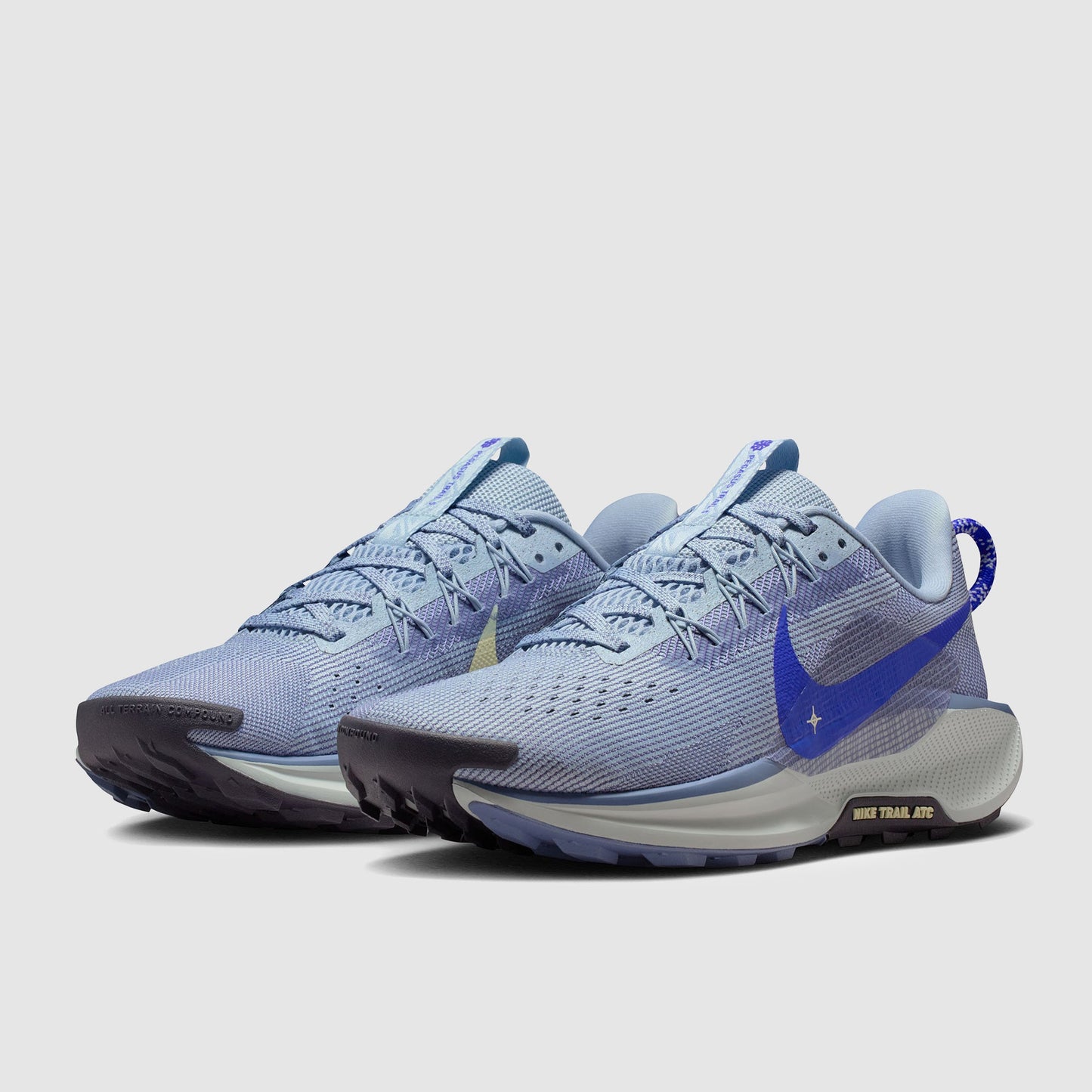 Nike Womens Pegasus Trail 5