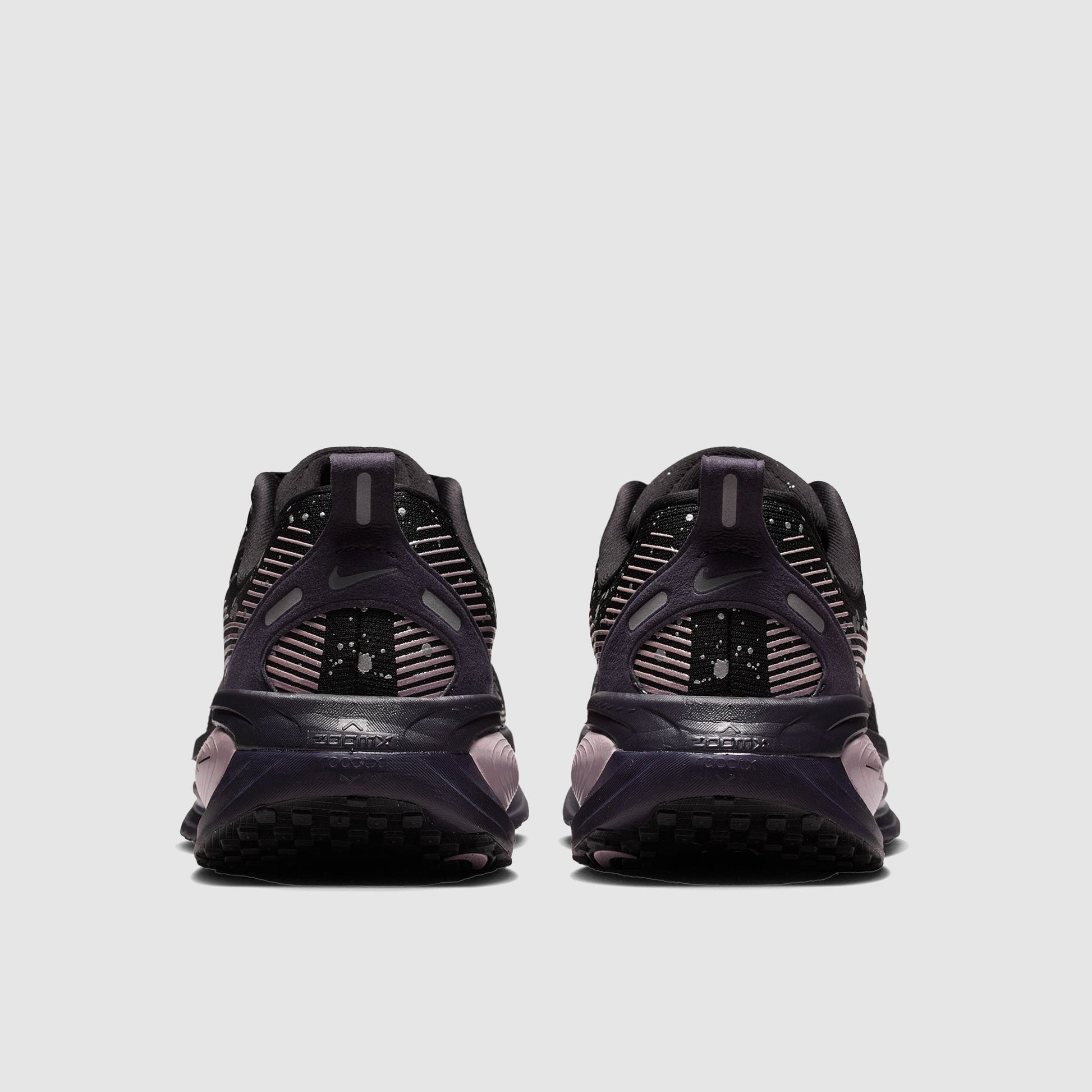 Nike Womens Vomero 18