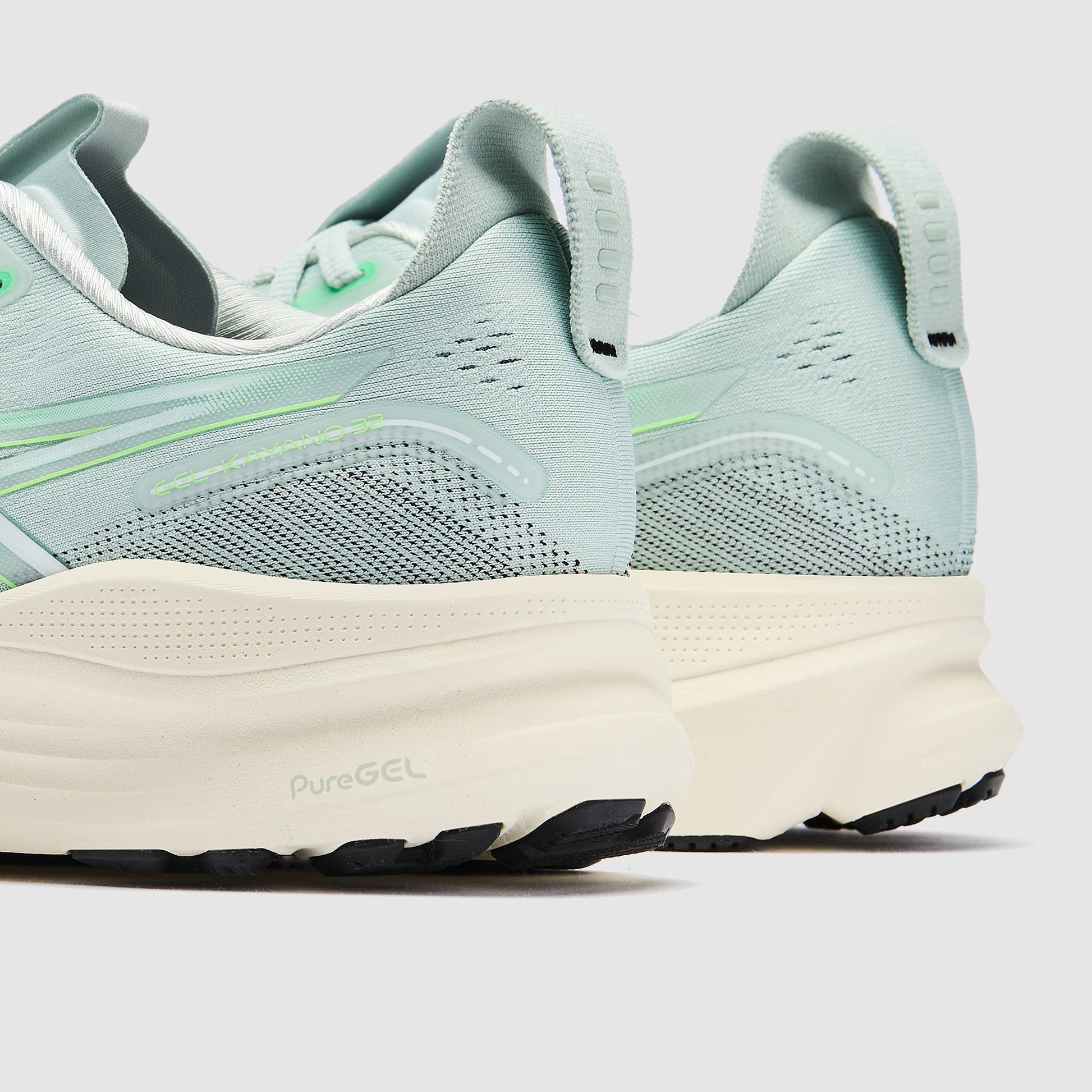 Asics Gel-Kayano 32