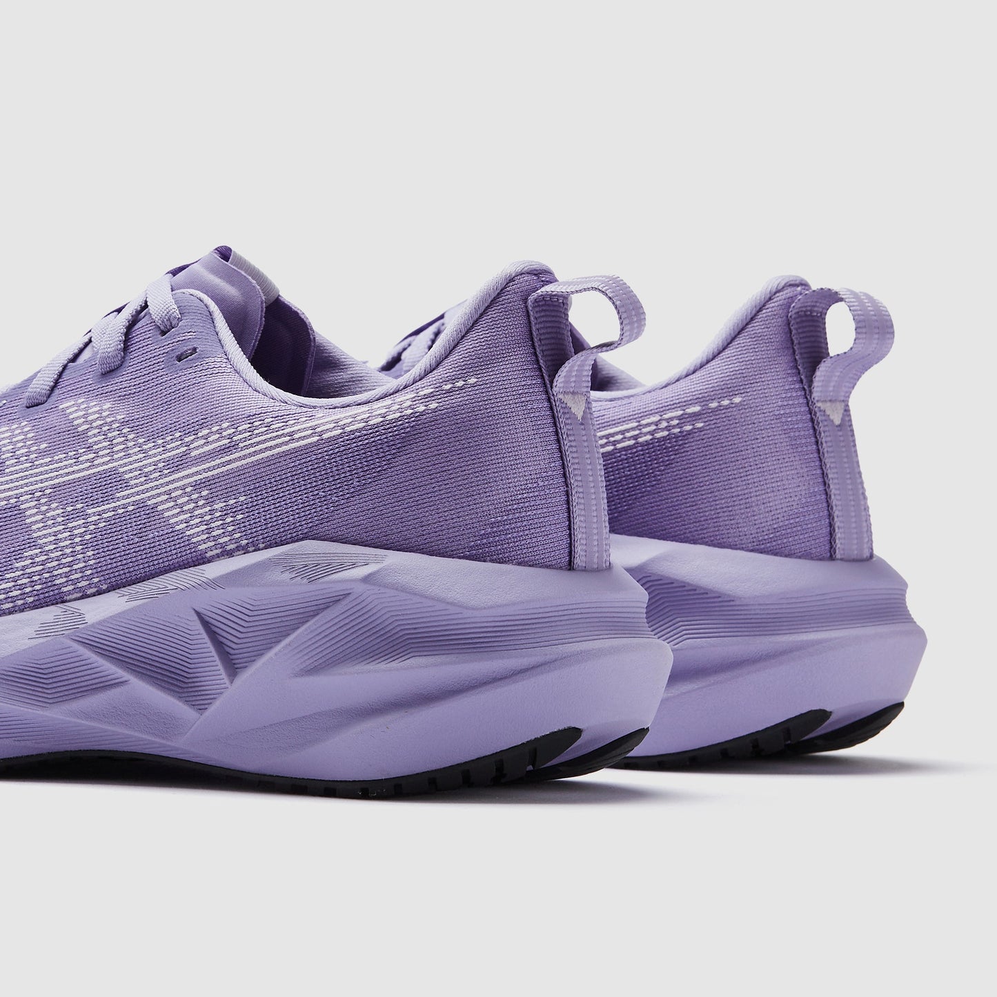 Asics Womens Novablast 5