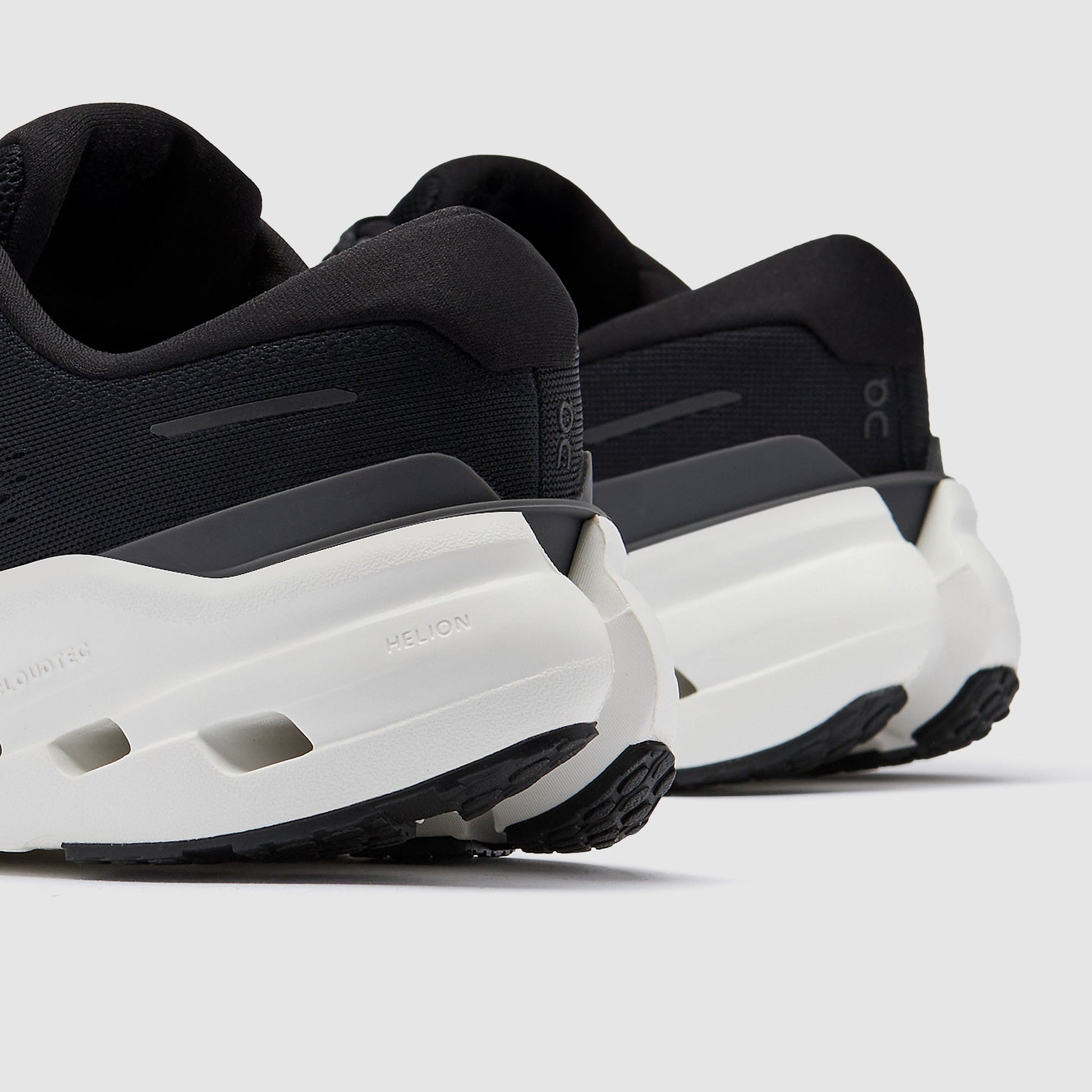 On Cloudrunner 3
