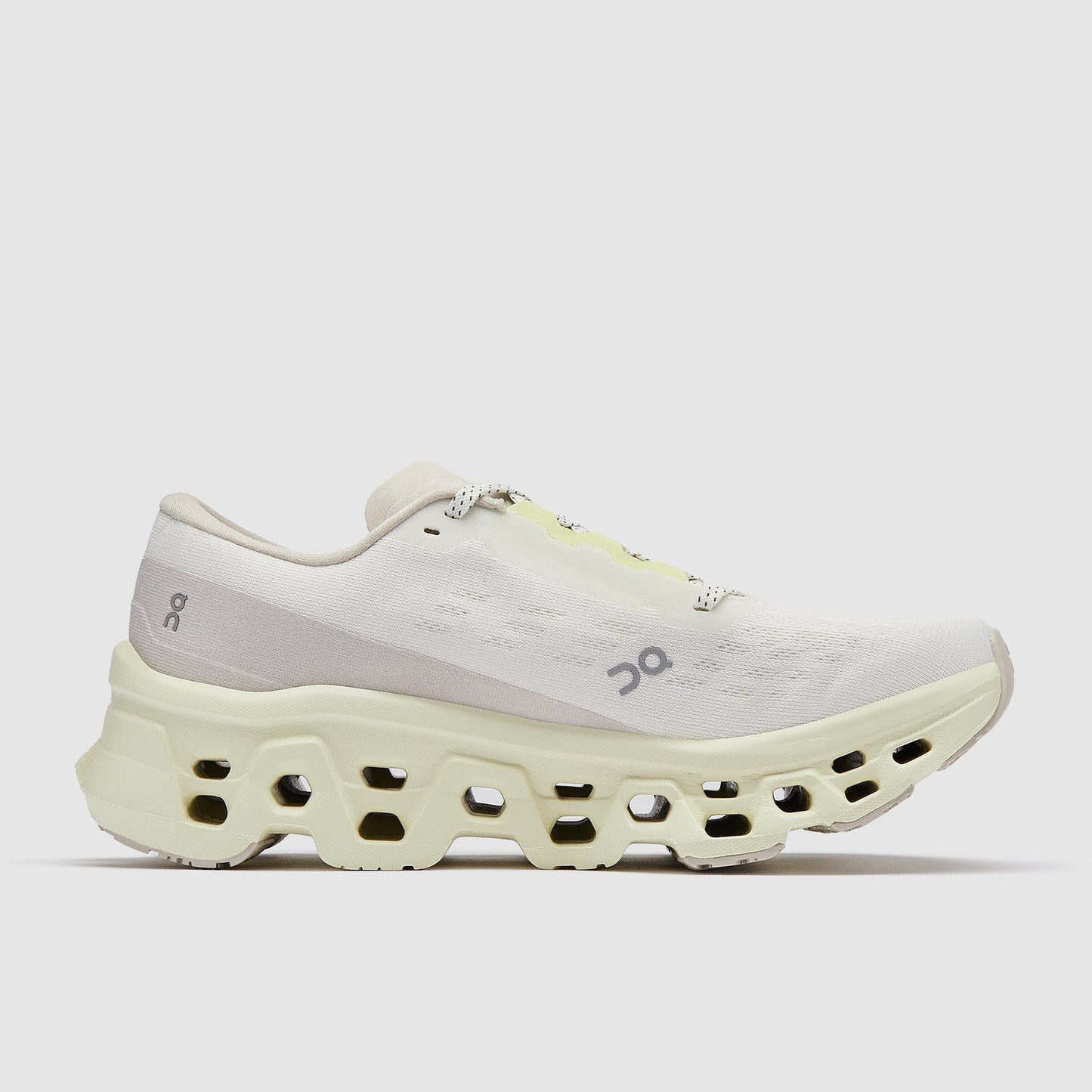 On Womens Cloudmonster 3