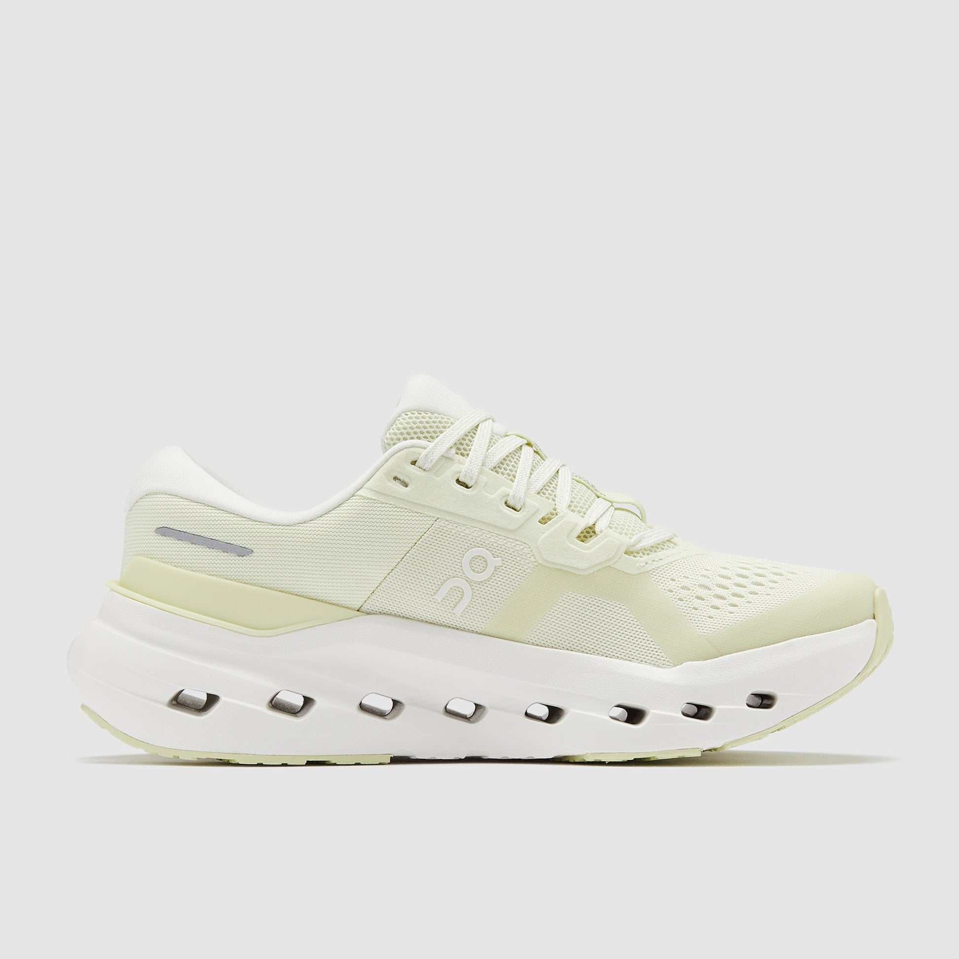 On Womens Cloudrunner 3