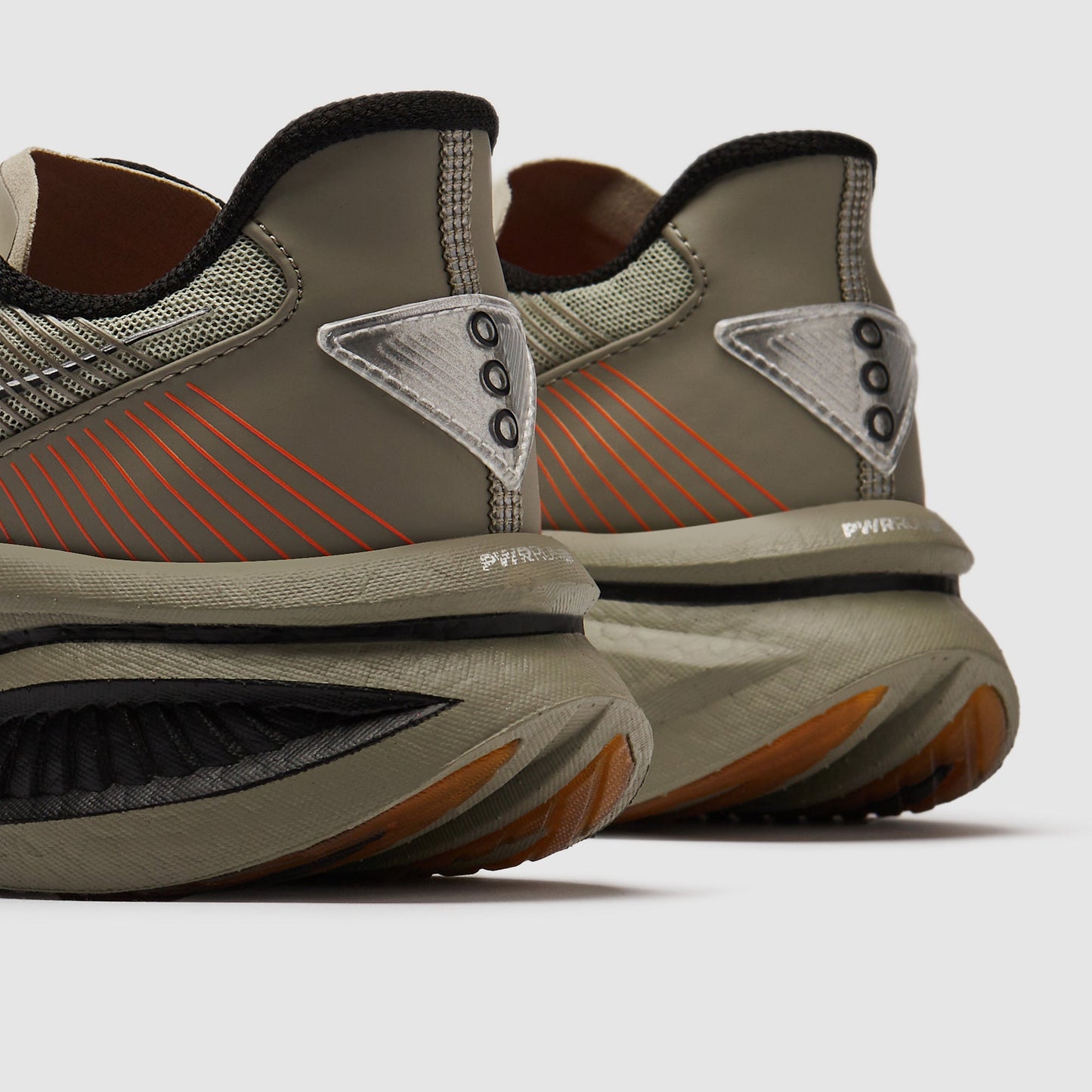 Saucony Endorphin Azura