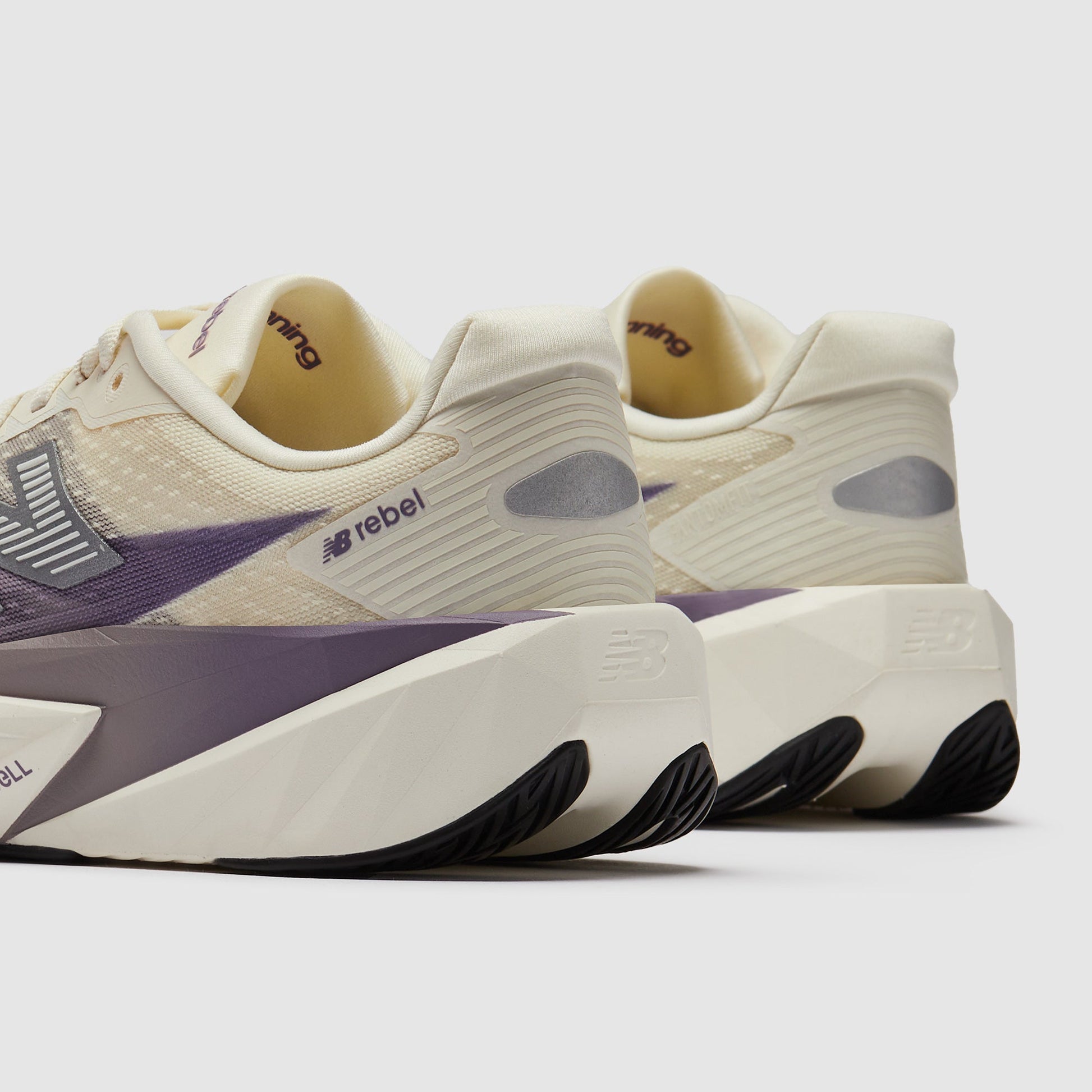 New Balance Womens FuelCell Rebel v5