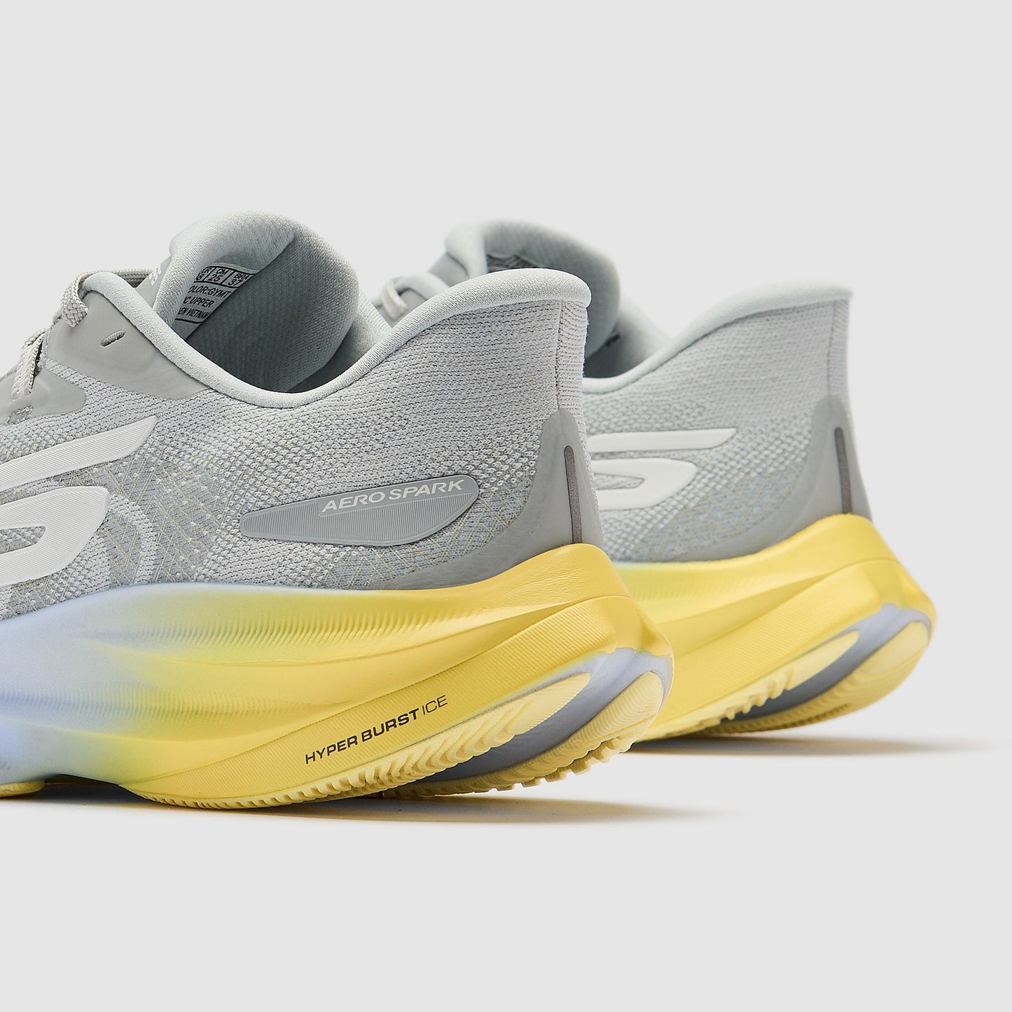 Skechers Womens Aero Spark