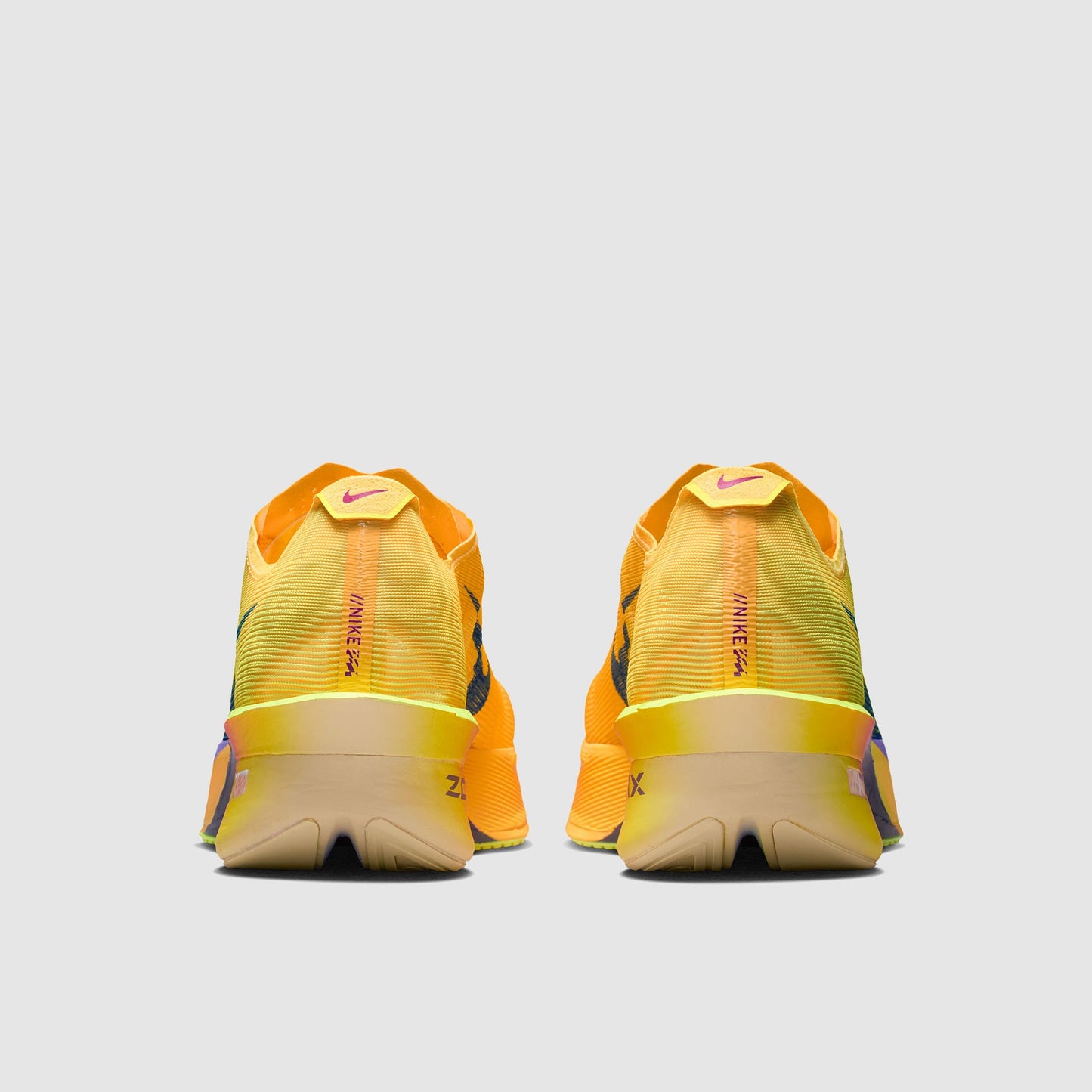 Nike ZoomX Vaporfly Next% 4