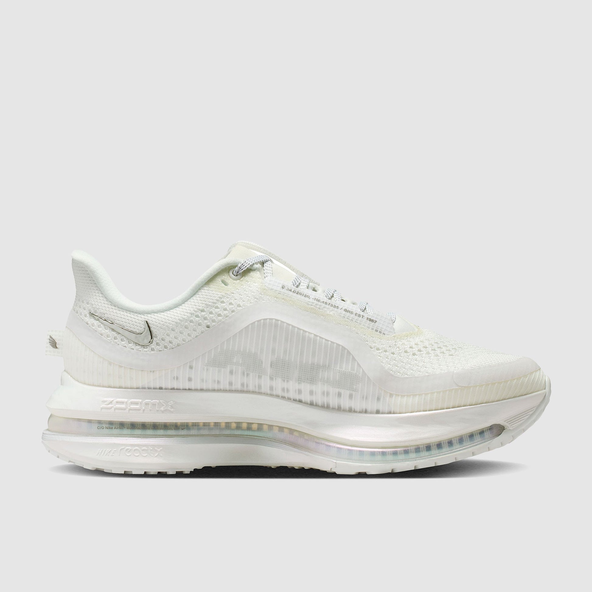 Nike Womens Pegasus Premium