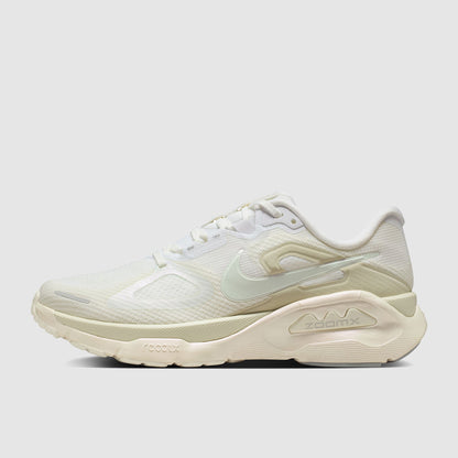 Nike Womens Structure Plus