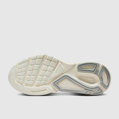 Nike Womens Structure Plus