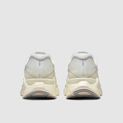 Nike Womens Structure Plus