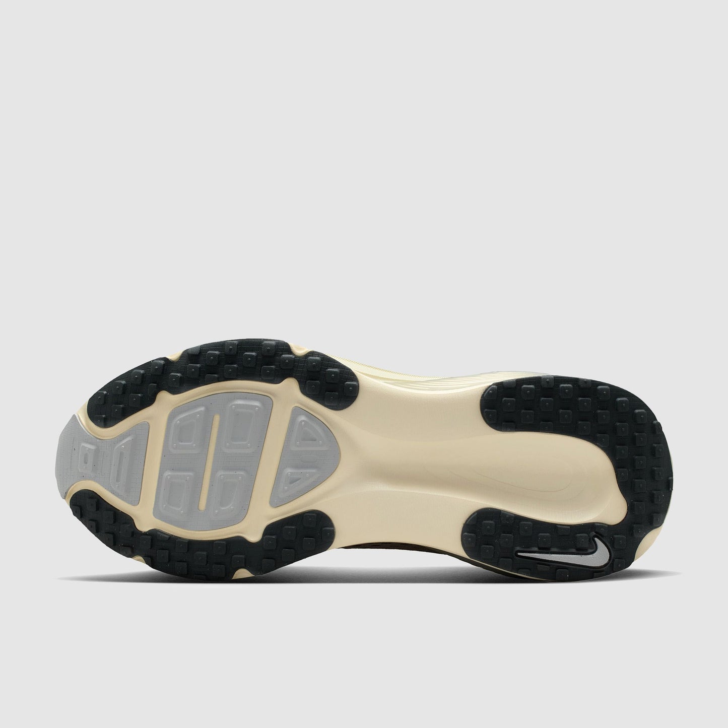 Nike Womens Vomero 18 SE