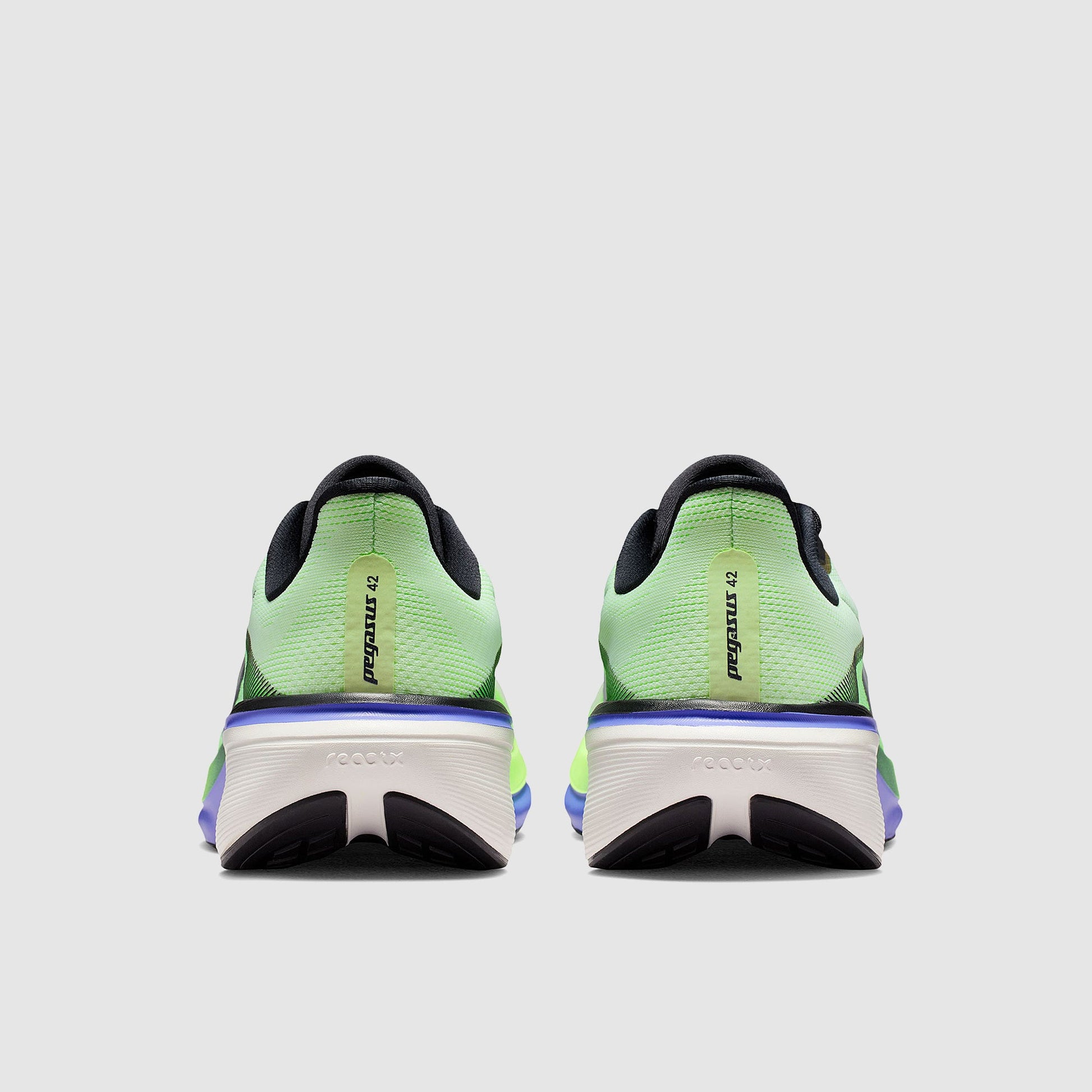 Nike Air Zoom Pegasus 42