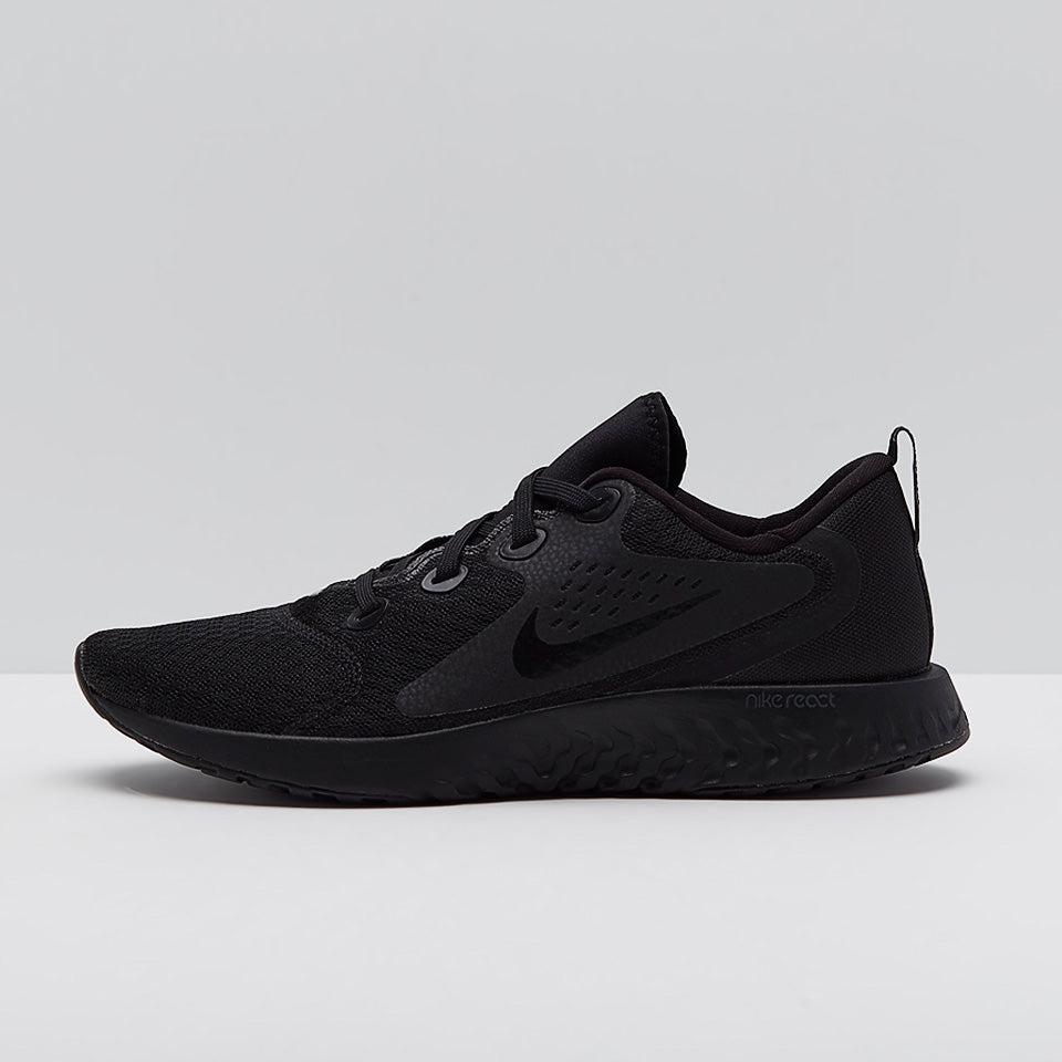 Nike Legend React