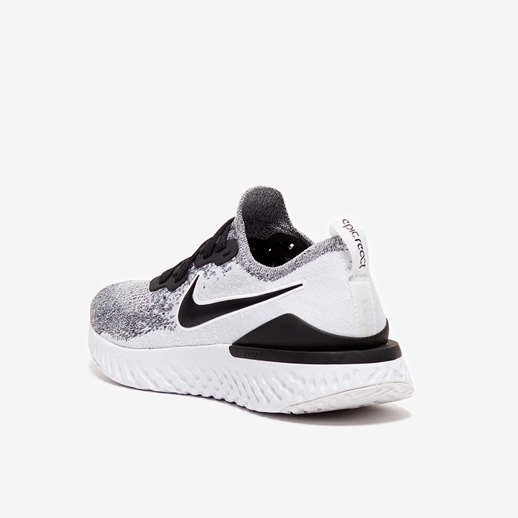 Nike Womens Flyknit 2