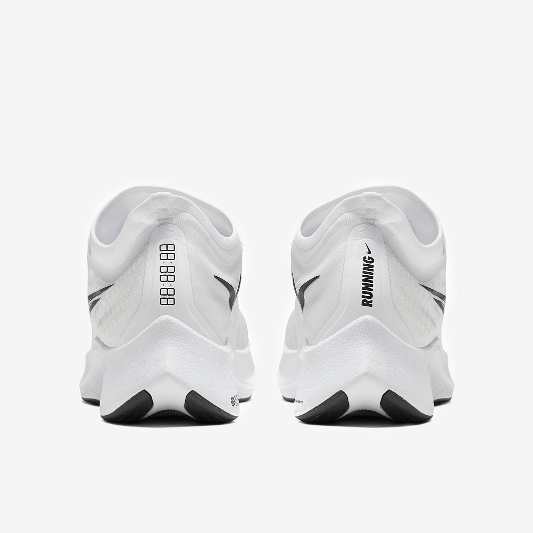 Nike Zoom Fly 3
