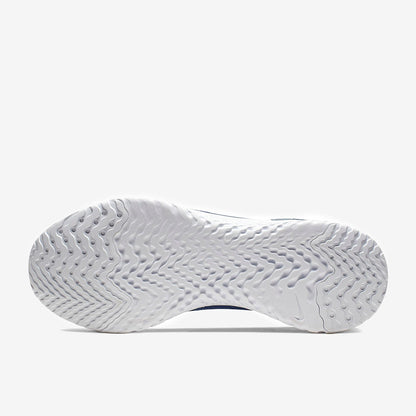 Nike Epic Phantom React