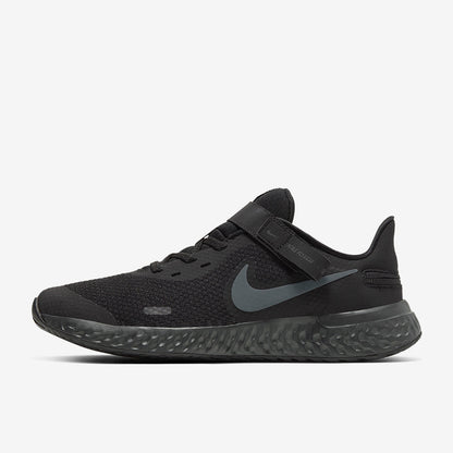 Nike Boys Revolution 5 Flyease -