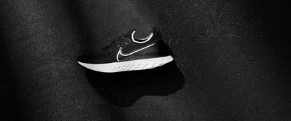 Nike Womens React Infinity Run Flyknit