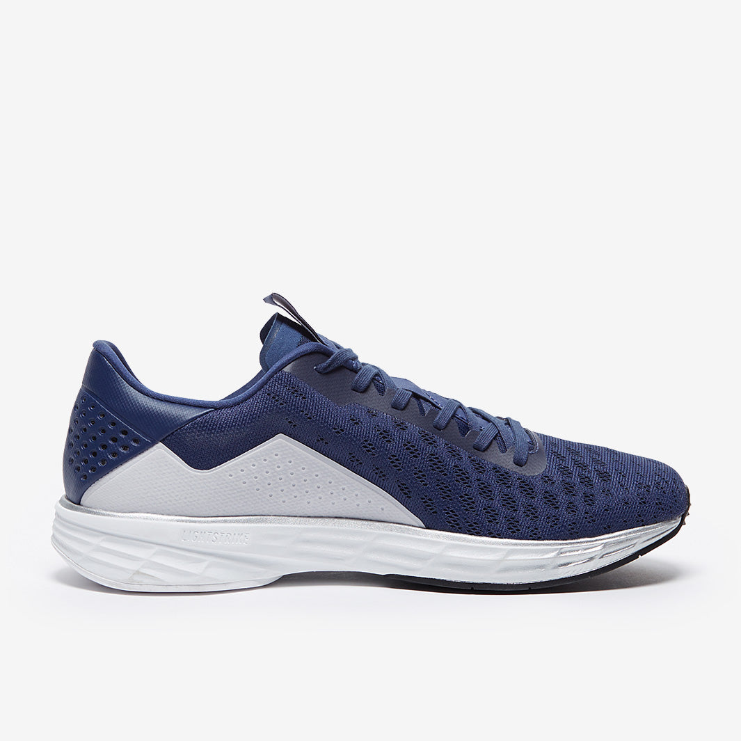 adidas SL20