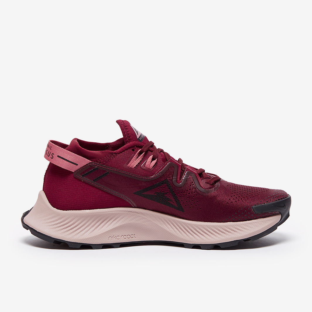 Nike Womens Pegasus Trail 2