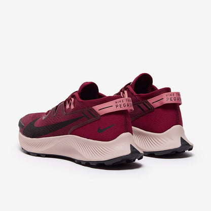 Nike Womens Pegasus Trail 2
