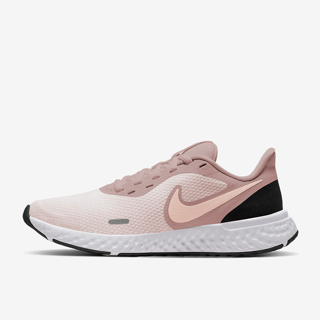 Nike Womens Revolution 5