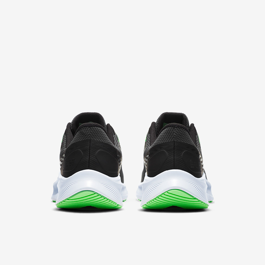 Nike Quest 3 Shield